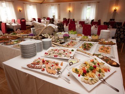 Österreichisches Buffet 06-08-2011 (7 von 38).jpg